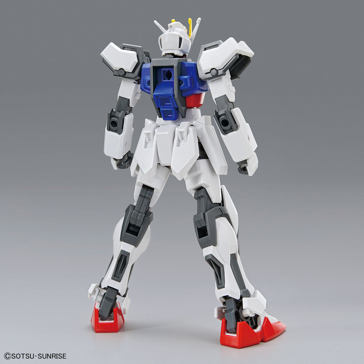 EG 1/144 Strike Gundam